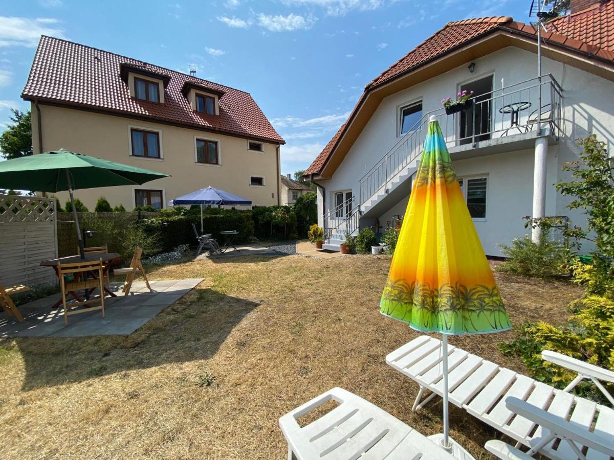 Dom Goscinny Latarenka Niechorze Buitenkant foto